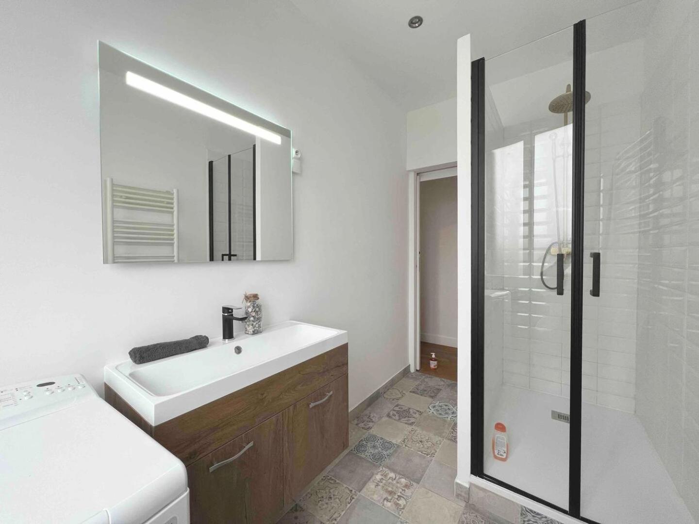 Grand T2 Renove - Bord Du Canal - Commerces A Pied Moret-sur-Loing Εξωτερικό φωτογραφία